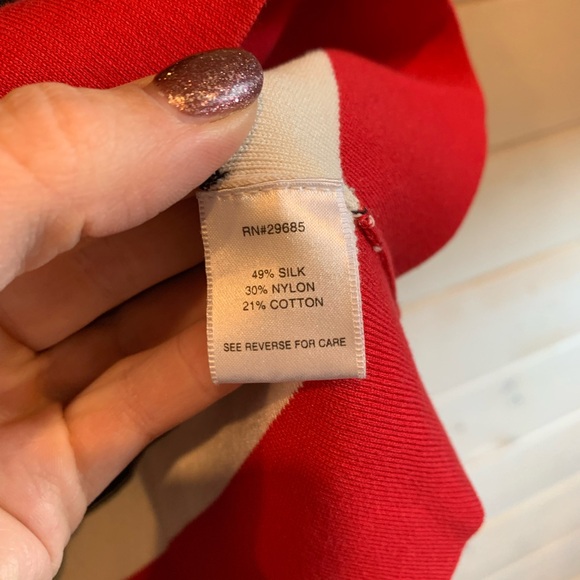 Pendleton | Vintage Red, White & Black Silk Blend Sweater - Picture 3 of 4